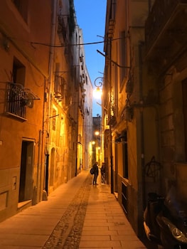L'antica Torre Caralis Holiday,Italy>>Cagliari,3 star