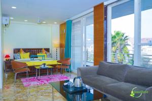 lime tree hotel near 32nd milestone