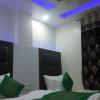 hotel tashkent palace near new delhi railway station