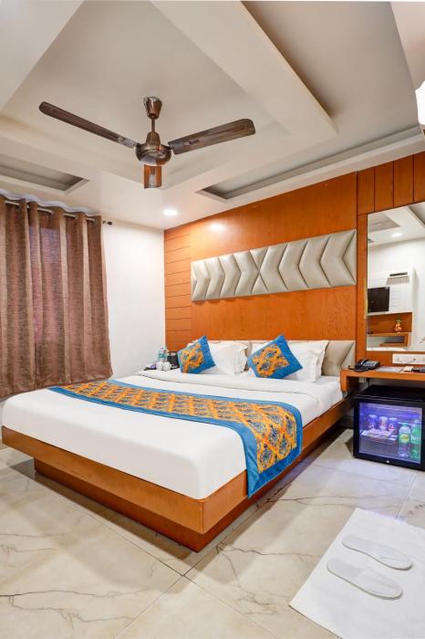 hotel tashkent palace near new delhi railway station