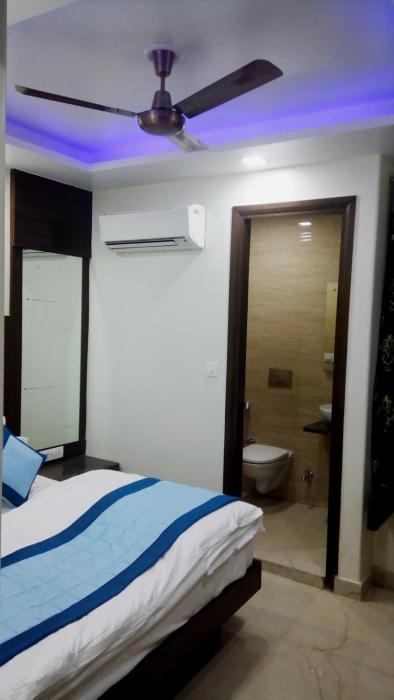 hotel tashkent palace near new delhi railway station