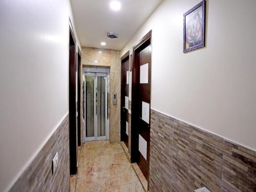 hotel tashkent palace near new delhi railway station