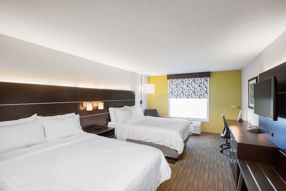 holiday inn express hotel and suites altoona des moines by ihg