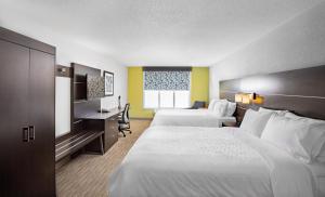 holiday inn express hotel and suites altoona des moines by ihg