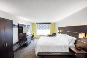 holiday inn express hotel and suites altoona des moines by ihg
