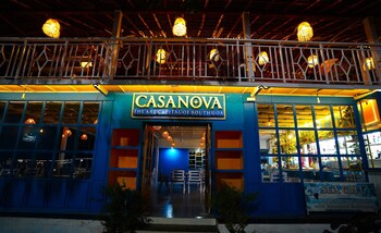 Casanova By The Sea,,3 star