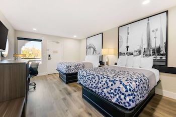 super 8 by wyndham orlando near florida mall