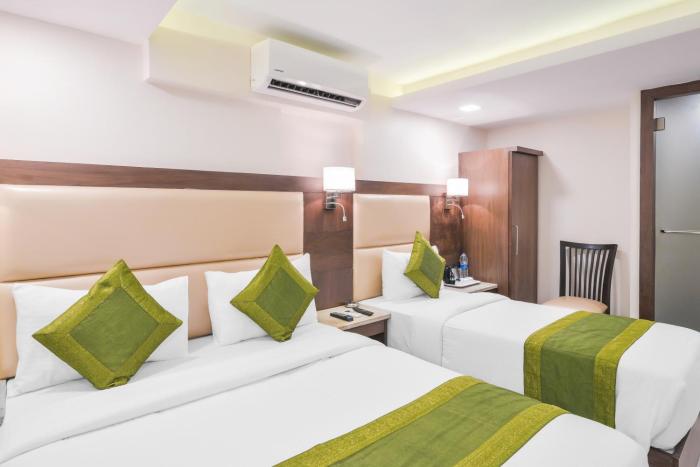 oxford hotel powai
