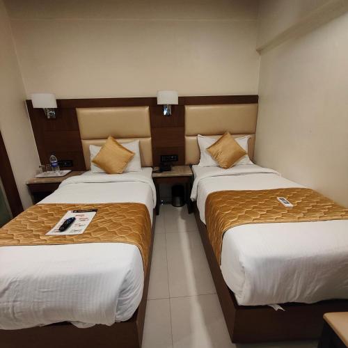 oxford hotel powai