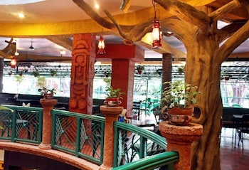 Parklane Hotel,India>>Mysore,3 star