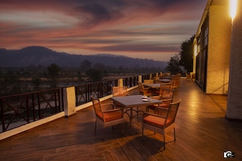 manu maharani resorts