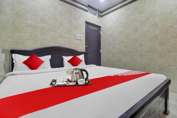 hotel o ashoka classic near gokul chat