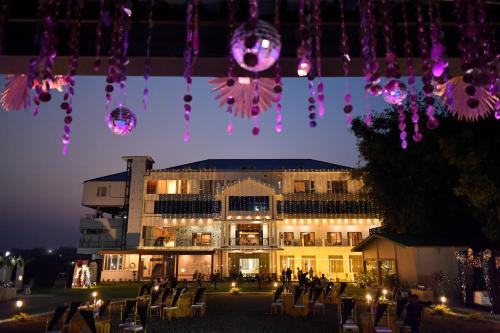 Opulence Resort,Podumoni,3 star