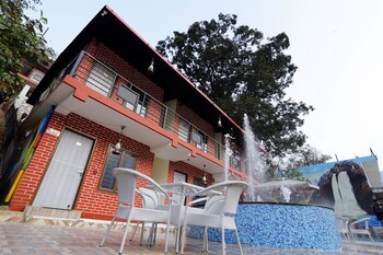 friendz adda resort