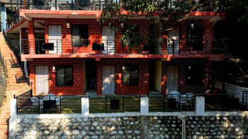 friendz adda resort