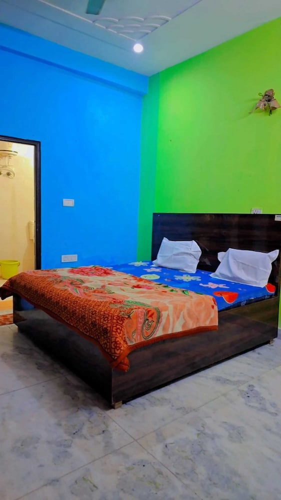 hotel ashirwad and restaurant