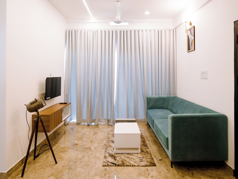 Avalon Homes,Perintalmanna,4 star