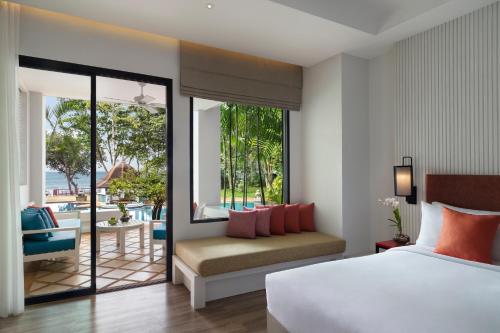 hotel lanta cliff beach resort and spa koh lanta