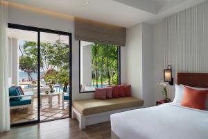 hotel lanta cliff beach resort and spa koh lanta