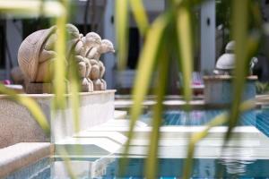 hotel lanta cliff beach resort and spa koh lanta