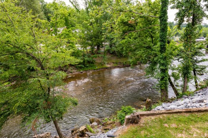 pigeon forge