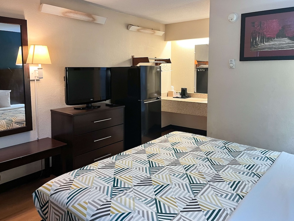 red roof inn shreveport