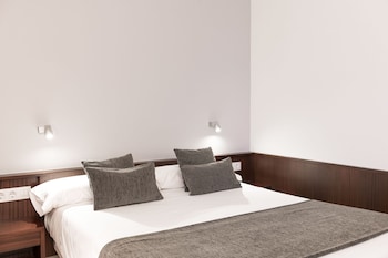 hotel emporda figueres