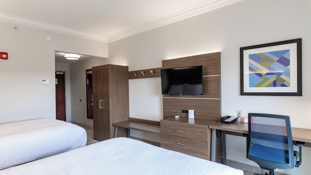 holiday inn express hotel and suites macon west by ihg