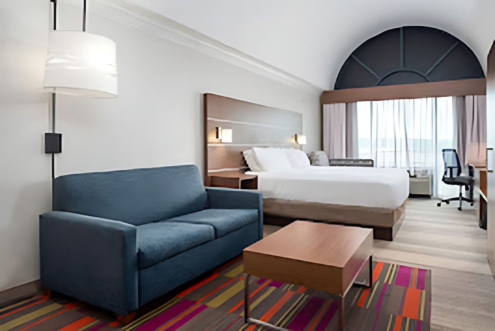 holiday inn express hotel and suites macon west by ihg