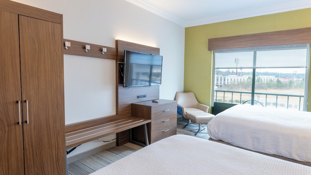holiday inn express hotel and suites macon west by ihg