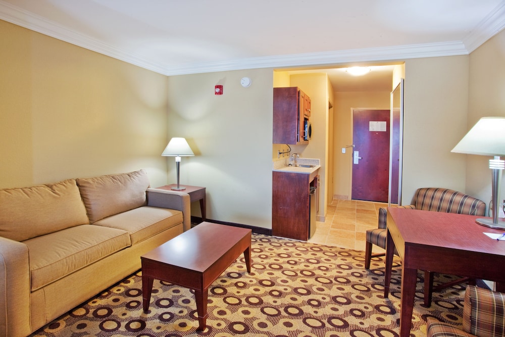 holiday inn express hotel and suites macon west by ihg