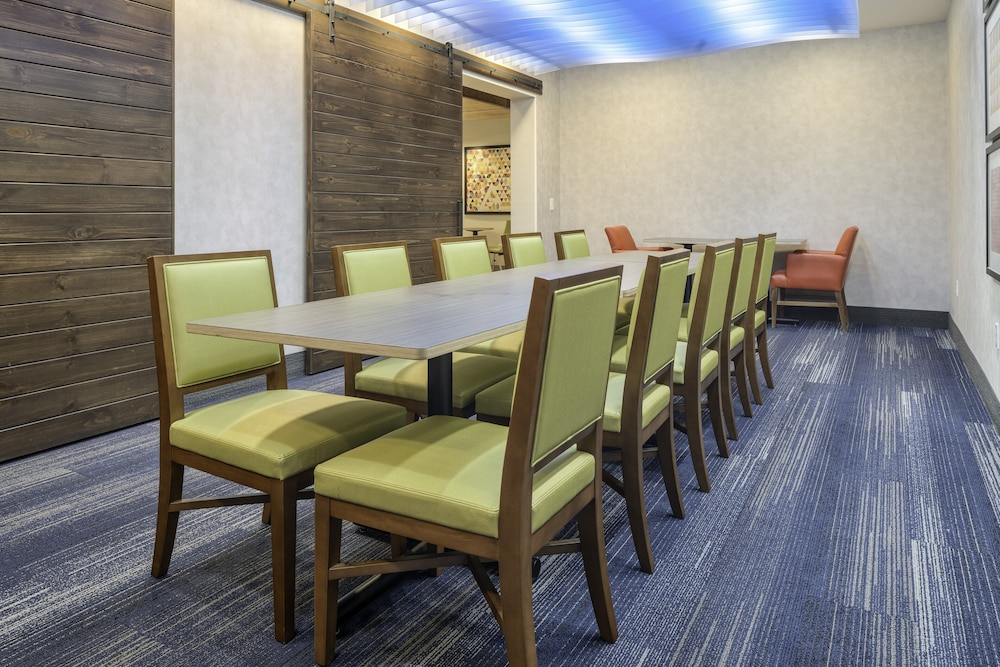 holiday inn express hotel and suites macon west by ihg
