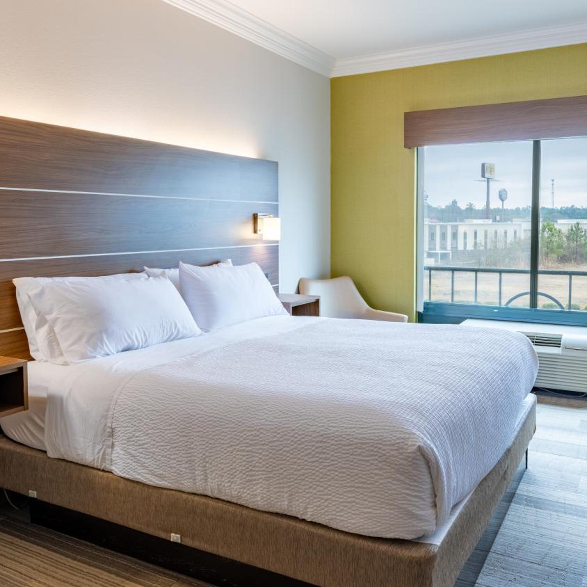 holiday inn express hotel and suites macon west by ihg