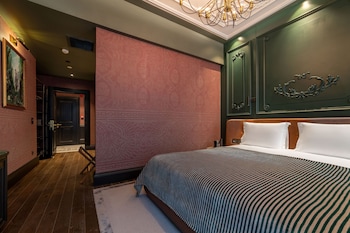 orient occident hotel istanbul autograph collection