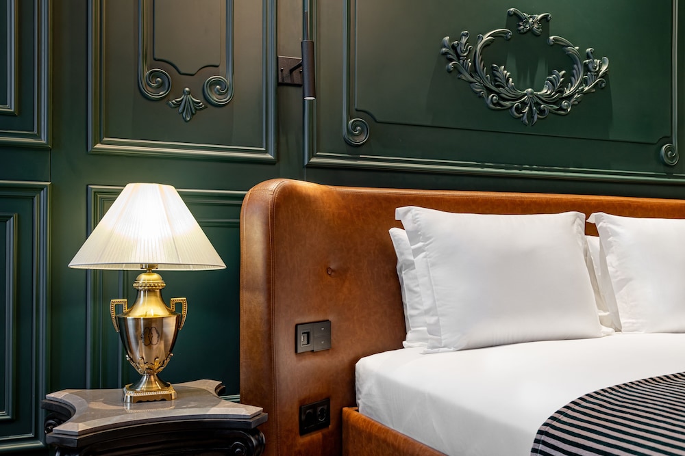 orient occident hotel istanbul autograph collection