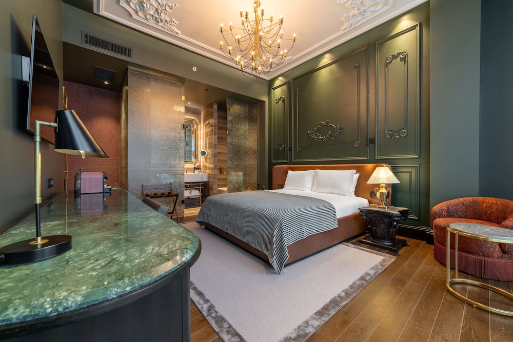 orient occident hotel istanbul autograph collection