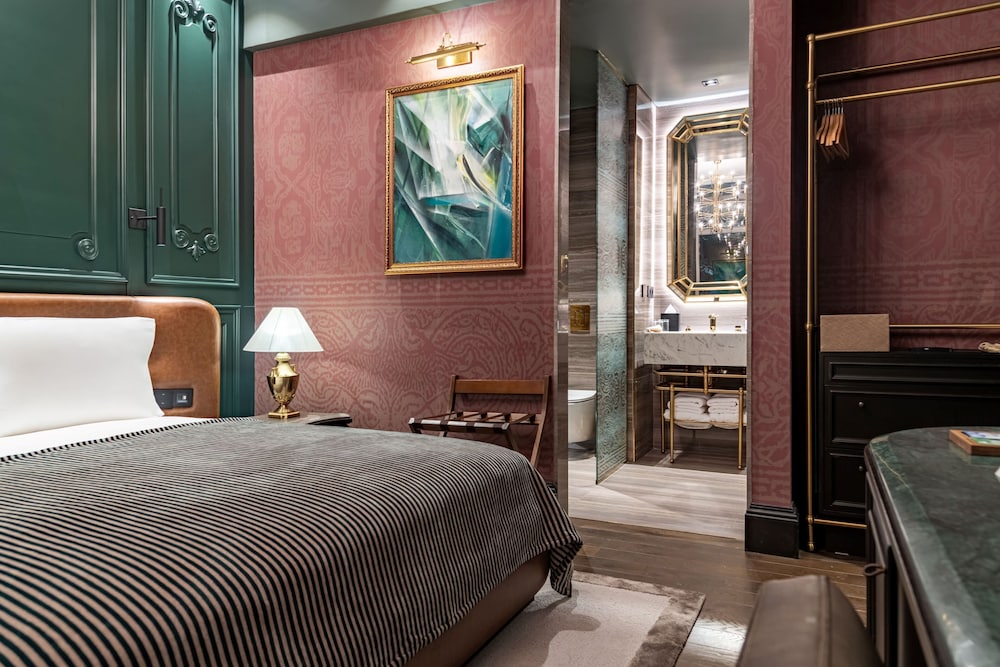 orient occident hotel istanbul autograph collection