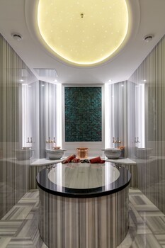 orient occident hotel istanbul autograph collection
