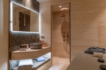 orient occident hotel istanbul autograph collection