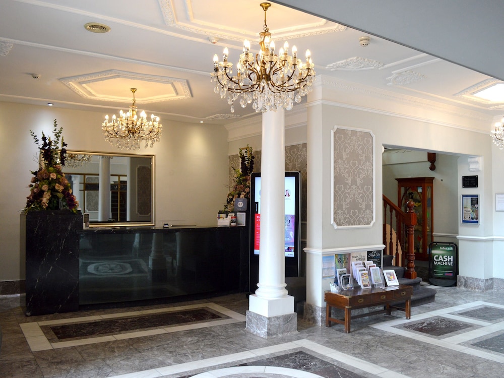 the cliff hotel