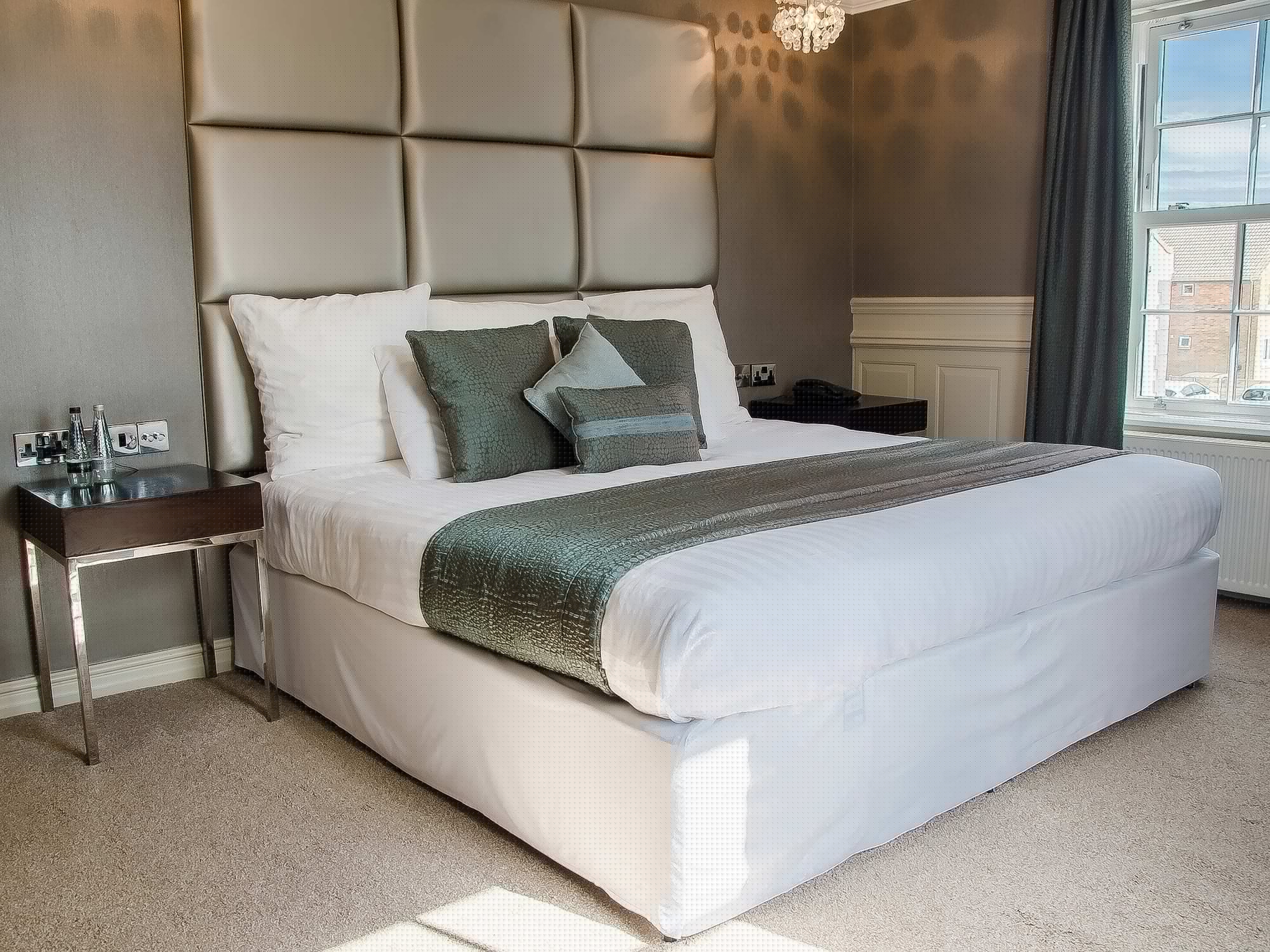 the cliff hotel
