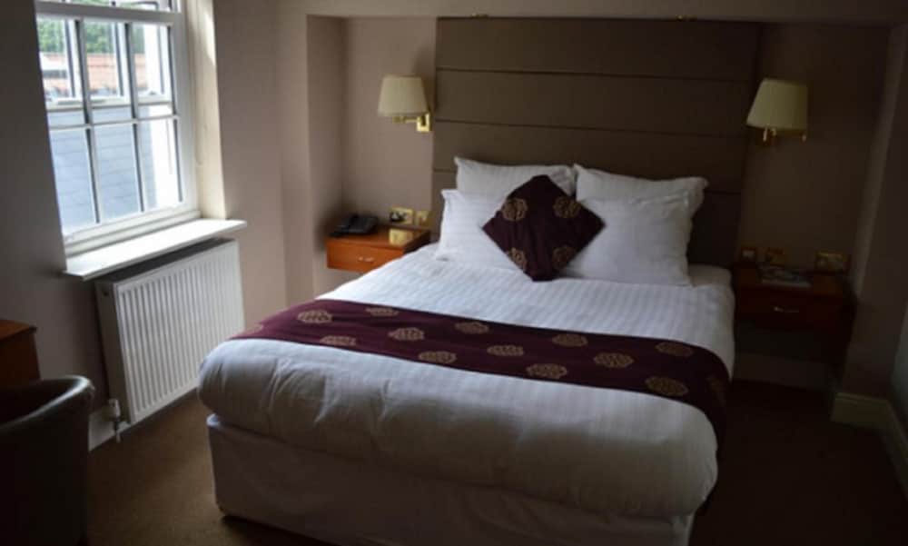 the cliff hotel