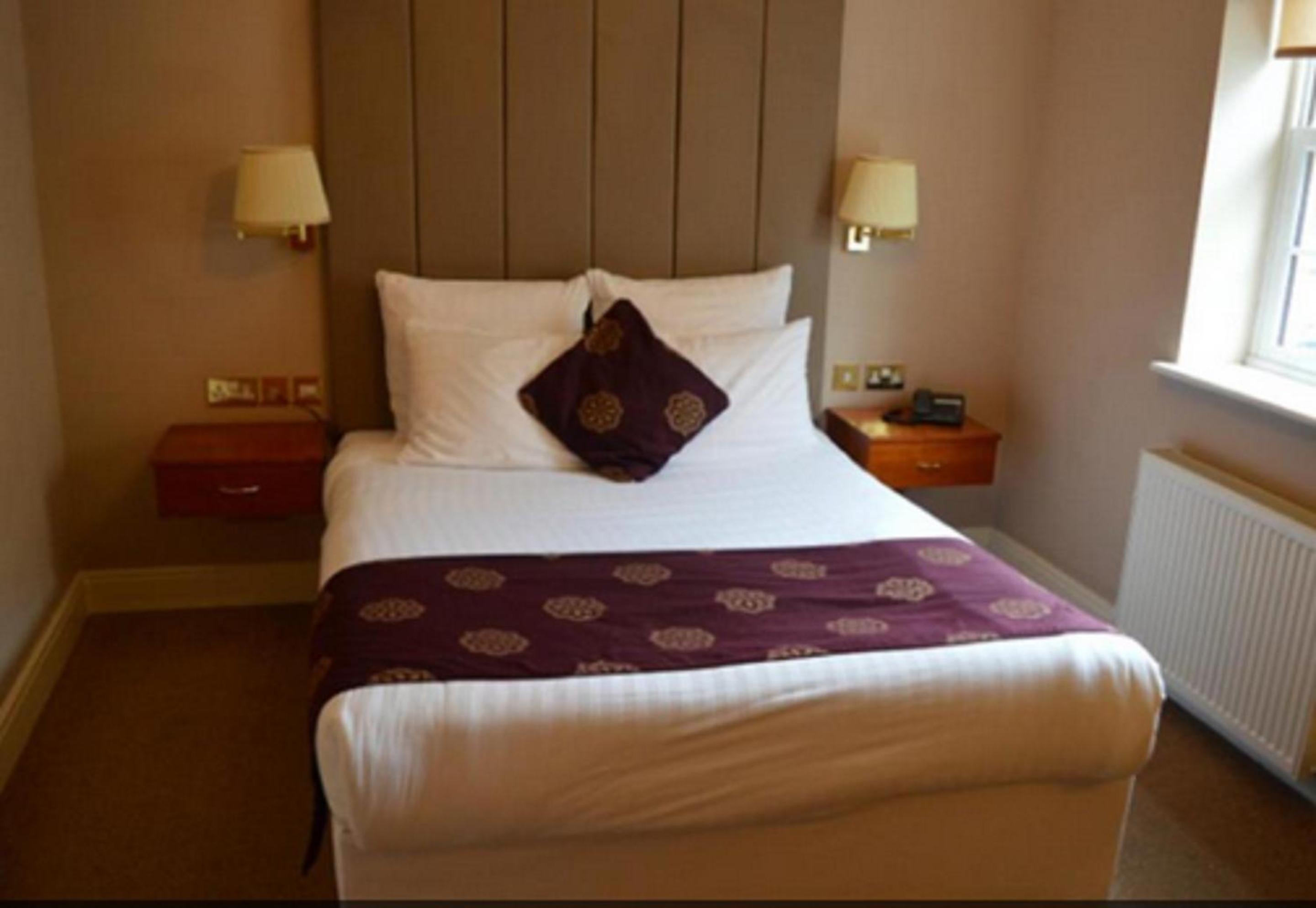 the cliff hotel