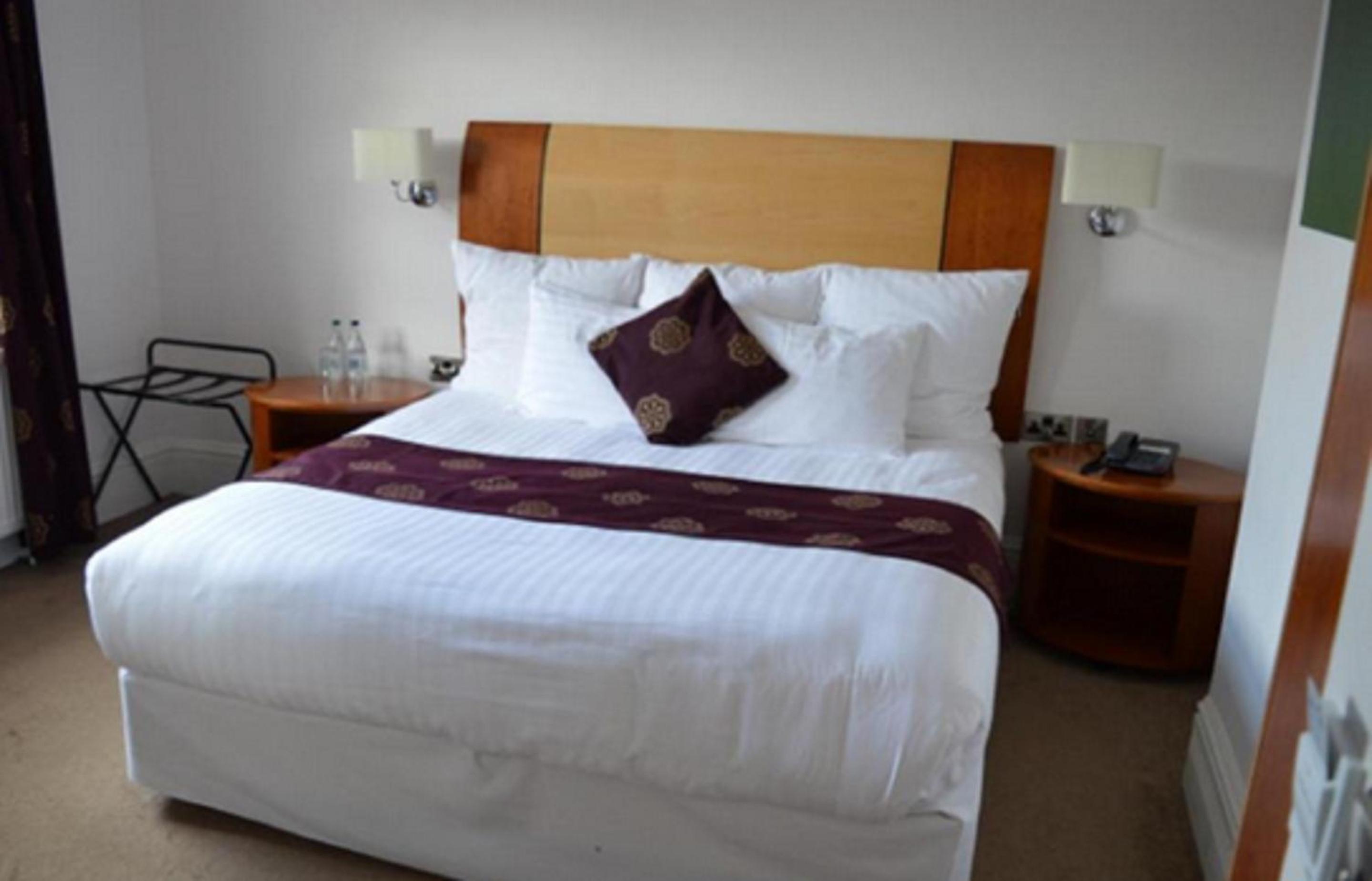 the cliff hotel