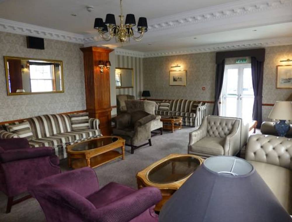 the cliff hotel