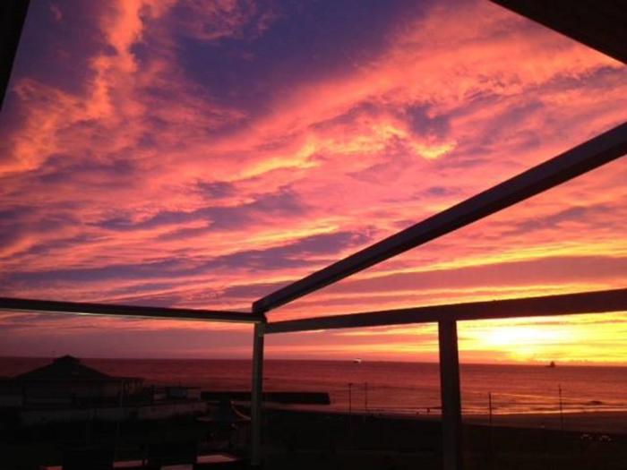 the cliff hotel