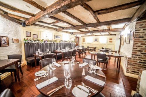 hardwick hall hotel