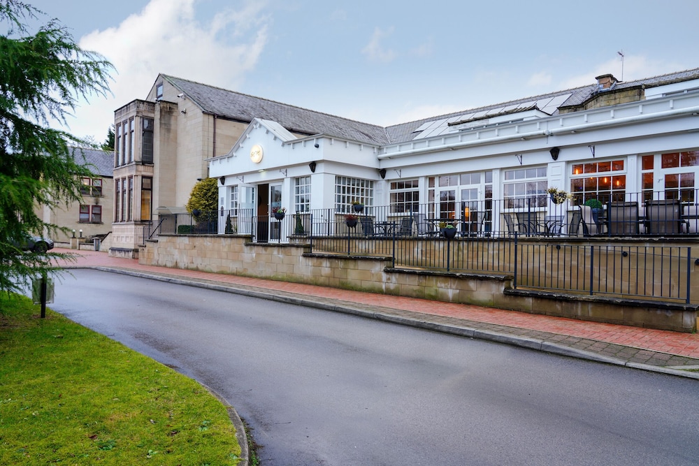 gomersal park hotel and dream spa adults only