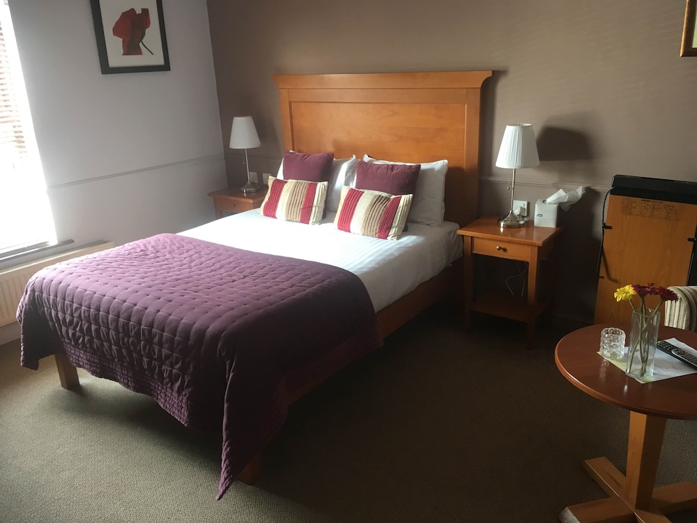 gomersal park hotel and dream spa adults only