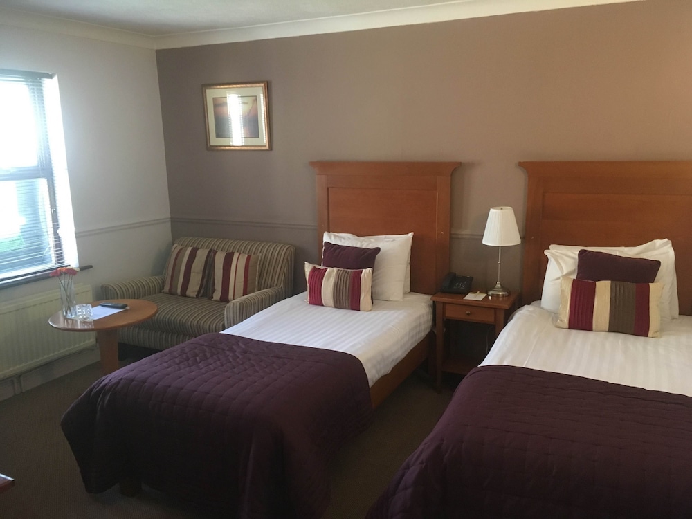 gomersal park hotel and dream spa adults only